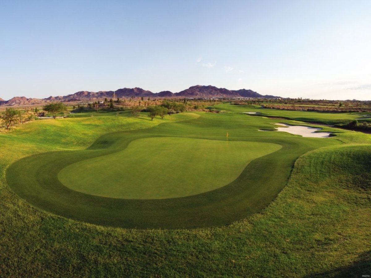a view of a lush green field